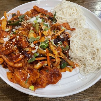 HwangBooJa - ojinguh bokum (stir fried squid with noodles) - Korean Near Me - Centreville, Virginia HwangBooJa - ojinguh bokum (stir fried squid with noodles) - Korean Near Me - Centreville, Virginia