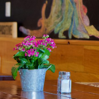 Mellow Minded Cafe - Décor - Juice Bars & Smoothies Near Me - Harrisburg, Pennsylvania