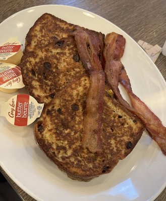 Bobby's Hideaway- Port Credit by null