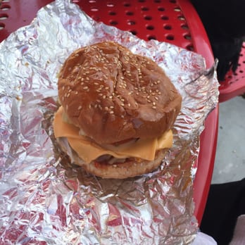 Five Guys - Cheeseburger with everything - Fast Food Near Me - Riverbank, California Five Guys - Cheeseburger with everything - Fast Food Near Me - Riverbank, California