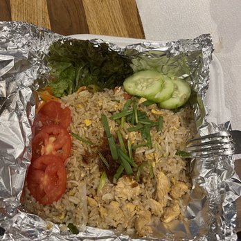 Orquídea - Fried rice with chicken - Thai Near Me - San Miguel de Allende, GUA Orquídea - Fried rice with chicken - Thai Near Me - San Miguel de Allende, GUA