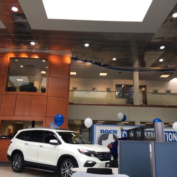 Nucar - Lobby - Car Dealers Near Me - Norwood, Massachusetts