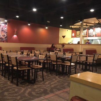 QDOBA Mexican Eats - Inside of Qdoba Mexican Eats on 6965 Rainbow Blvd - Mexican Near Me - Enterprise, Nevada