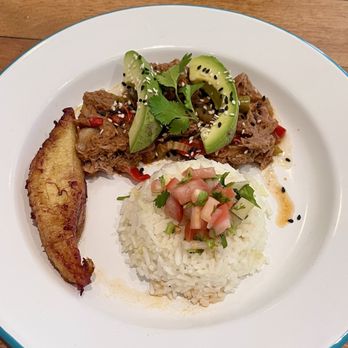 Cubaneo - 1/2 of the Ropa Vieja - Cuban Near Me - Chicago, Illinois