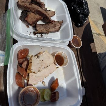 Kelly's Hill Country BBQ - Barbeque Near Me - Wimberley, Texas Kelly's Hill Country BBQ - Barbeque Near Me - Wimberley, Texas
