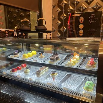 The Spoon - So many choices - Desserts Near Me - Stanton, California The Spoon - So many choices - Desserts Near Me - Stanton, California