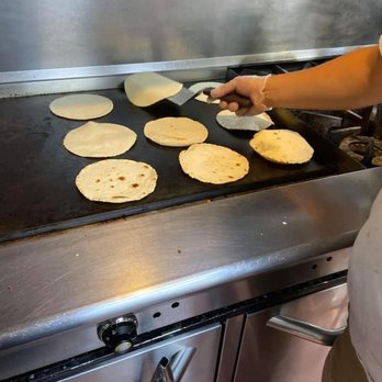 Taqueria Castelan - Handmade corn tortillas made everyday:) - Mexican Near Me - Houston, Texas Taqueria Castelan - Handmade corn tortillas made everyday:) - Mexican Near Me - Houston, Texas