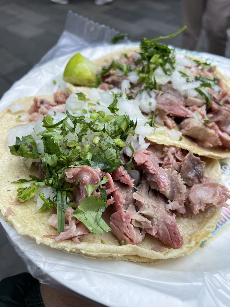 RICAS CARNITAS TACO STAND Tacos Av. Insurgentes Sur 316, México, D