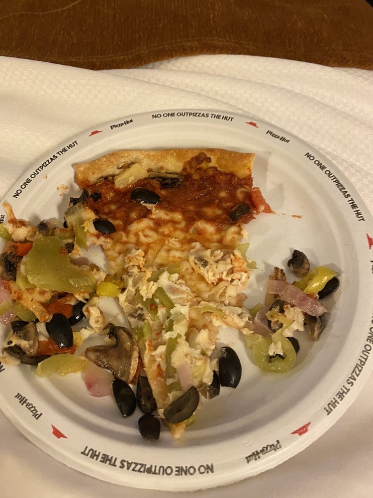 PIZZA HUT Updated July 2024 35 Reviews 3915 Kern Rd, Yakima, Washington Pizza