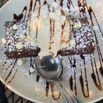 Venice Kitchen - Brownie - Pizza Near Me - Memphis, Tennessee