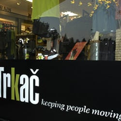 Trkac - Front window logo