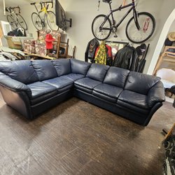 A1 Hugos Upholstery