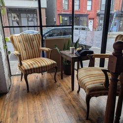 MoJo's Cafe & Gallery