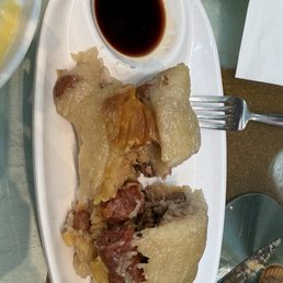 Chinese tamale (zong-zi) Chinese tamale (zong-zi)