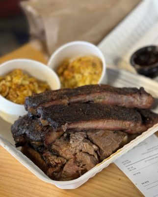 Martin's Bar-B-Que Joint by null