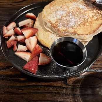 Martini's On Broadway - Pancakes - Wine Bars Near Me - Pitman, New Jersey