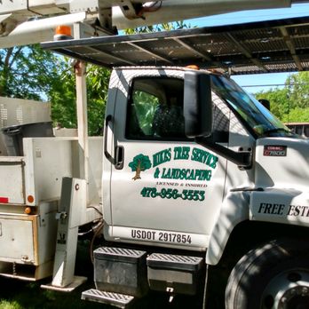 Mike's Tree Service - This bucket truck rolls in before the log hauler arrives. When I saw this just a month ago. The small tops go 1st they got it all in 1 day - Tree Services Near Me - Warner Robins, Georgia Mike's Tree Service - This bucket truck rolls in before the log hauler arrives. When I saw this just a month ago. The small tops go 1st they got it all in 1 day - Tree Services Near Me - Warner Robins, Georgia