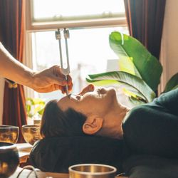 Book a one on one sound bath