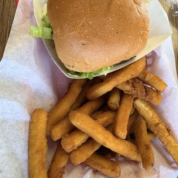 Fabulous Burger - Freaking delicious.The two young men that were working there on 08/06/26 630pm were very respectful and friendly. Great costumer service. - Burgers Near Me - Gardena, California Fabulous Burger - Freaking delicious.The two young men that were working there on 08/06/26 630pm were very respectful and friendly. Great costumer service. - Burgers Near Me - Gardena, California