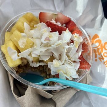 Tropical Smoothie Cafe - BAHAMA MAMA™ BOWL - Juice Bars & Smoothies Near Me - Raleigh, North Carolina Tropical Smoothie Cafe - BAHAMA MAMA™ BOWL - Juice Bars & Smoothies Near Me - Raleigh, North Carolina