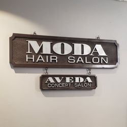 Moda Hair Salon - Aveda Concept Salon