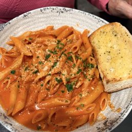 Penne à la vodka sauce Penne à la vodka sauce