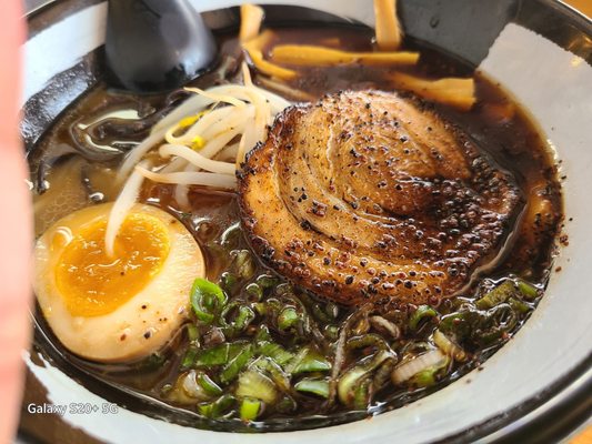 J SAN RAMEN FULLERTON by null