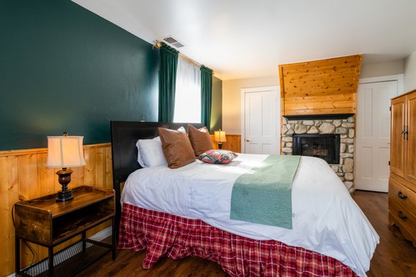 Saddleback Inn by null