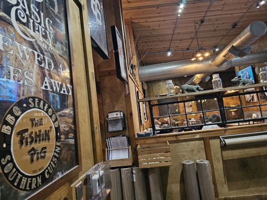 The Fishin' Pig Waynesboro by null