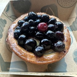 Banjo's - Heaven in a box blueberry house cake!