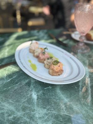 Pinky's by Vanderpump by null