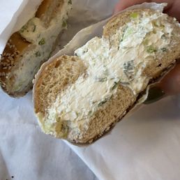 Scallion cream cheese