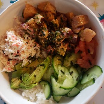 Hinoki Poke - White rice Octopus and Hamachi with ponzu and spicy mayo green onion Tomatoes and cucumbers Avocado and imitation crab meat - Poke Near Me - Sparks, Nevada