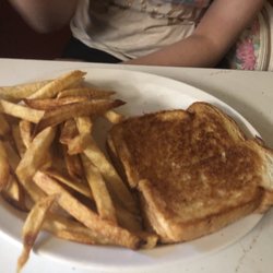 Nellies Cafe - Grilled Cheese
