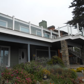 Austin Construction - Azek Deck with Glass Handrail - Decks & Railing Near Me - Paso Robles, California Austin Construction - Azek Deck with Glass Handrail - Decks & Railing Near Me - Paso Robles, California