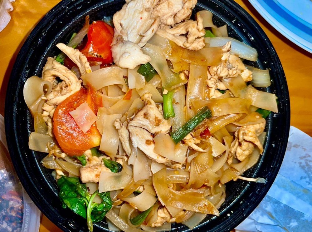 Thai Moon Carry-Out