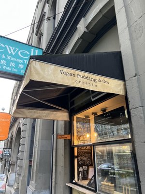 sai plant deli by Vegan Pudding & Co. by null