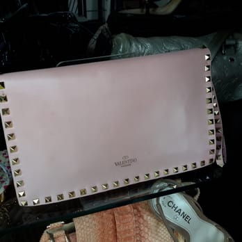 Silvia Milano - Luxus Second Hand Schwertgasse 4,1010 Wien - Used, Vintage & Consignment Near Me - Vienna, 9