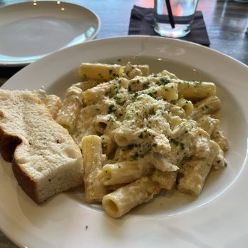 Patricia's Pizza - Rigatoni with pulled chicken. - Italian Near Me - Scottsdale, Arizona