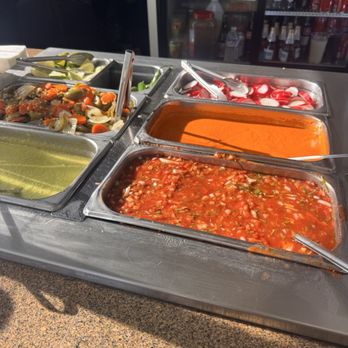 La Chingada Taqueria - Salsa bar - Mexican Near Me - San Jose, California