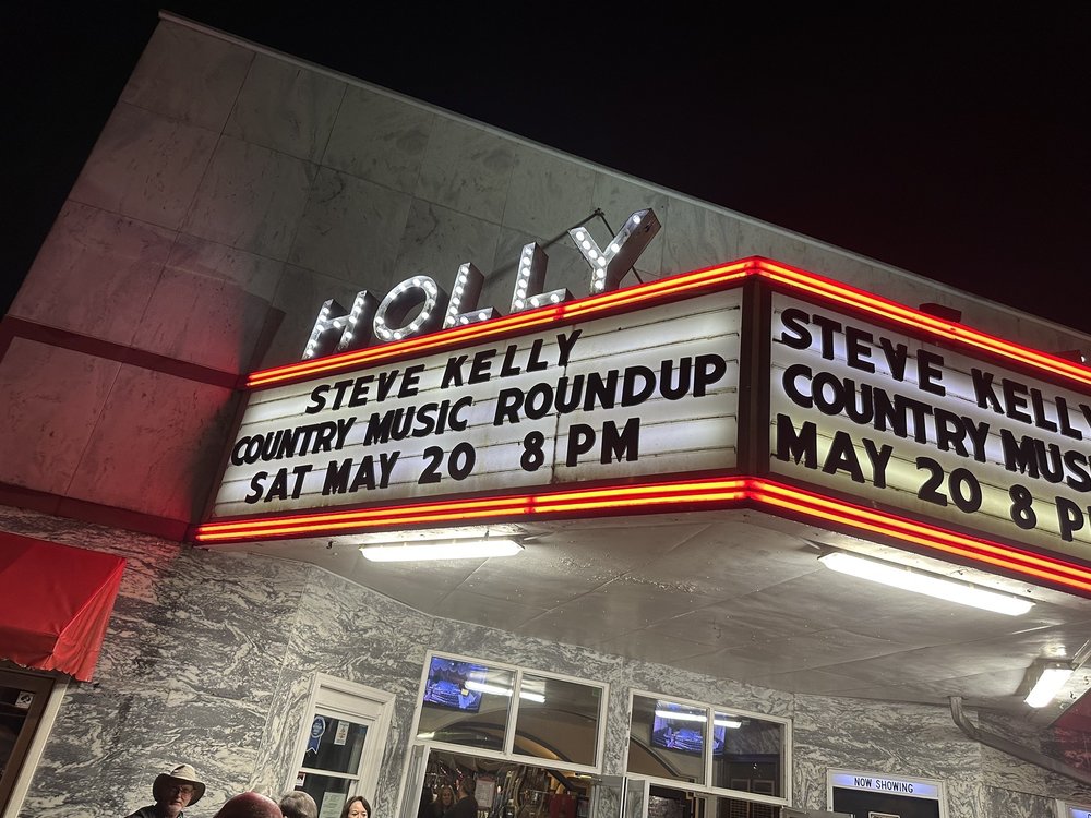 The Historic Holly Theater Logo