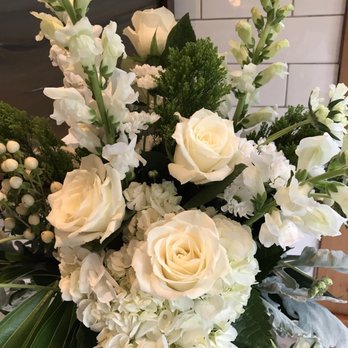 Flowers By The Sea - Florists Near Me - York, Maine