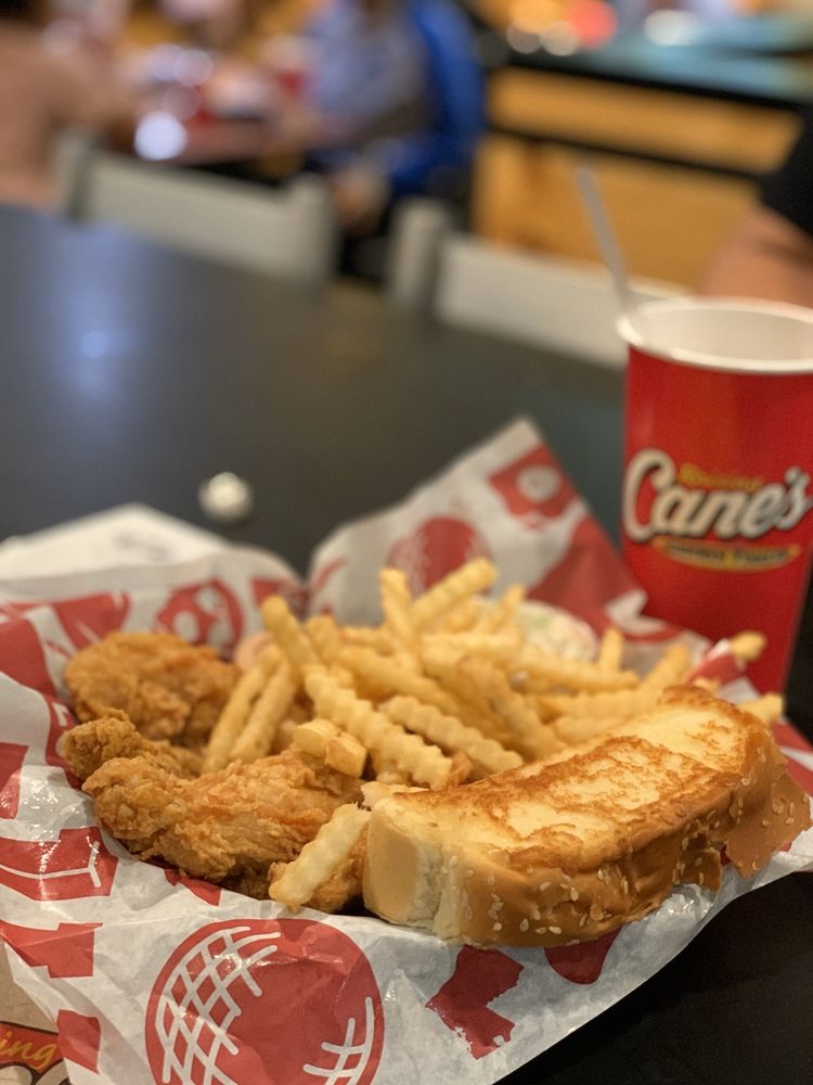 RAISING CANE’S CHICKEN FINGERS 792 Photos & 1106 Reviews 9265 Firestone Blvd, Downey