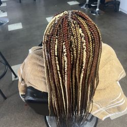 Charm's African Hair Braiding & Weaving