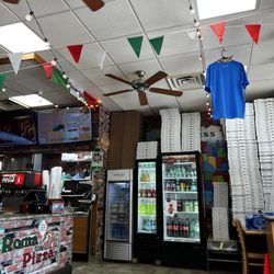 Roma Pizza - Front area