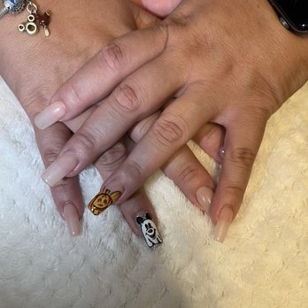 Adore Nail Lounge - Thanks to April, he's made me want to come back to them. Walked in with no appointment and he made it happen. - Nail Salons Near Me - Livermore, California Adore Nail Lounge - Thanks to April, he's made me want to come back to them. Walked in with no appointment and he made it happen. - Nail Salons Near Me - Livermore, California
