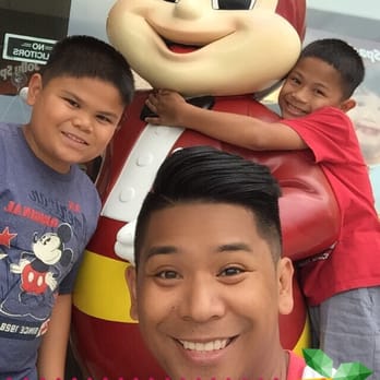 Jollibee - Time for some lunch 10/12/2015 - Fast Food Near Me - Anaheim, California