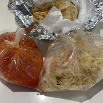 Las Pupusas Restaurant - Cabbage and sauce - Mexican Near Me - Las Vegas, Nevada