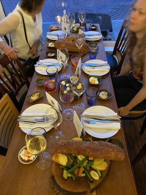 F.L.X. Table by null