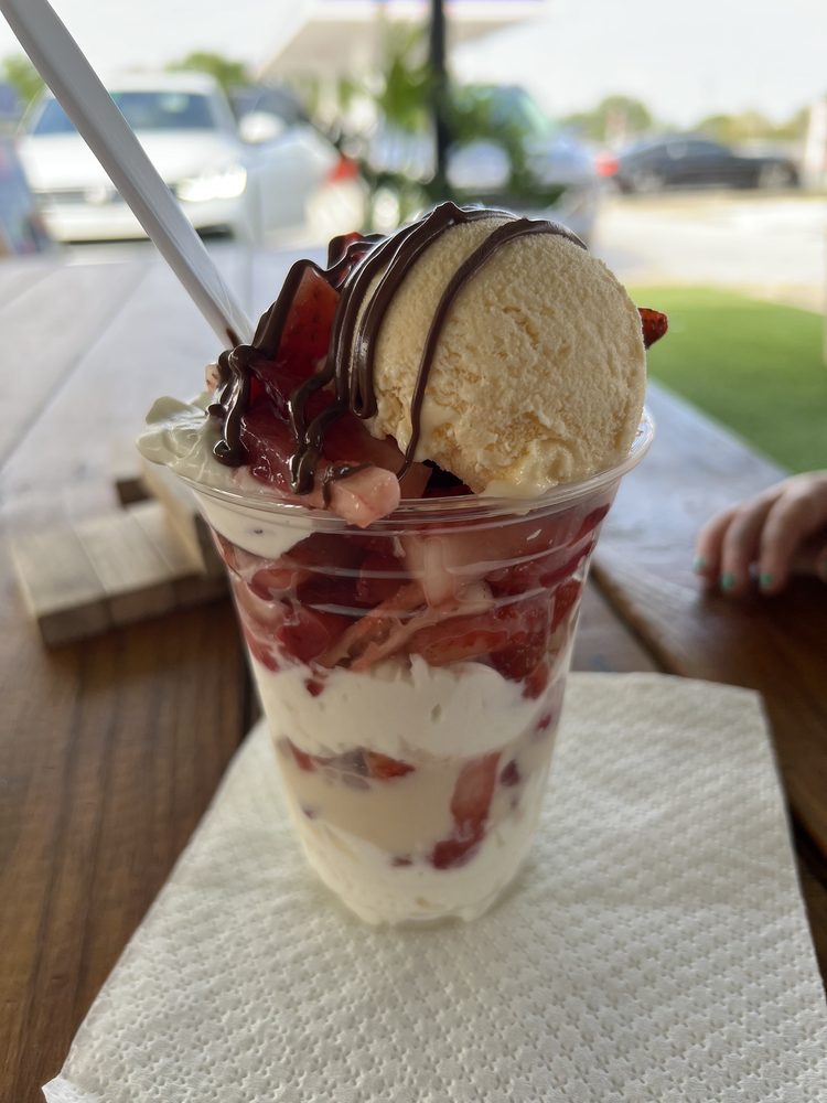 frutella-riverview-riverview-roadtrippers